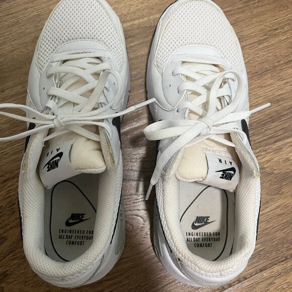 Nike Women's Women S Air Max Excee Sneaker in White/Black Pure Platinum Size 8.5 - Picture 4 of 6